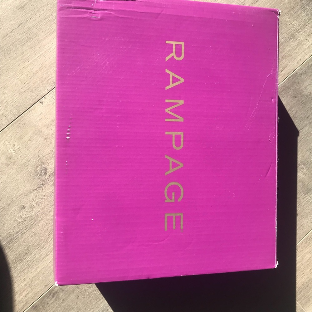 NIB Rampage Sandal Heels - Picture 8 of 8